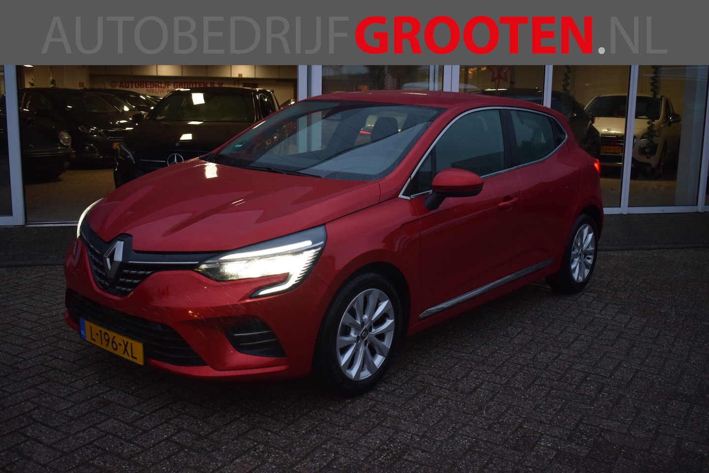 Renault Clio - 1.0 TCe Intens//LED//ECC!! - AutoWereld.nl