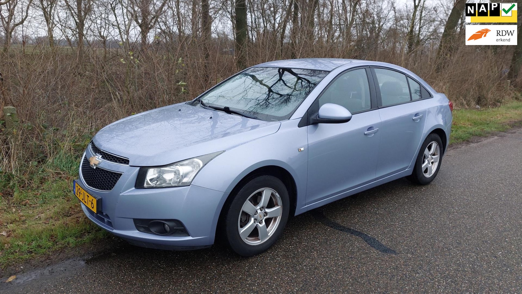 Chevrolet Cruze - 1.6 LS 1.6 LS - AutoWereld.nl