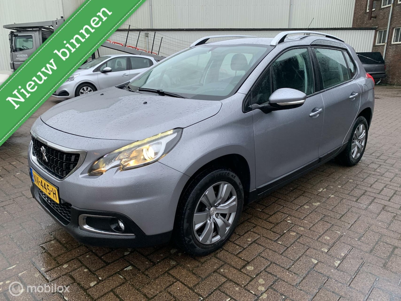 Peugeot 2008 - 1.2 PureTech Blue Lion - 110.956 km - AutoWereld.nl