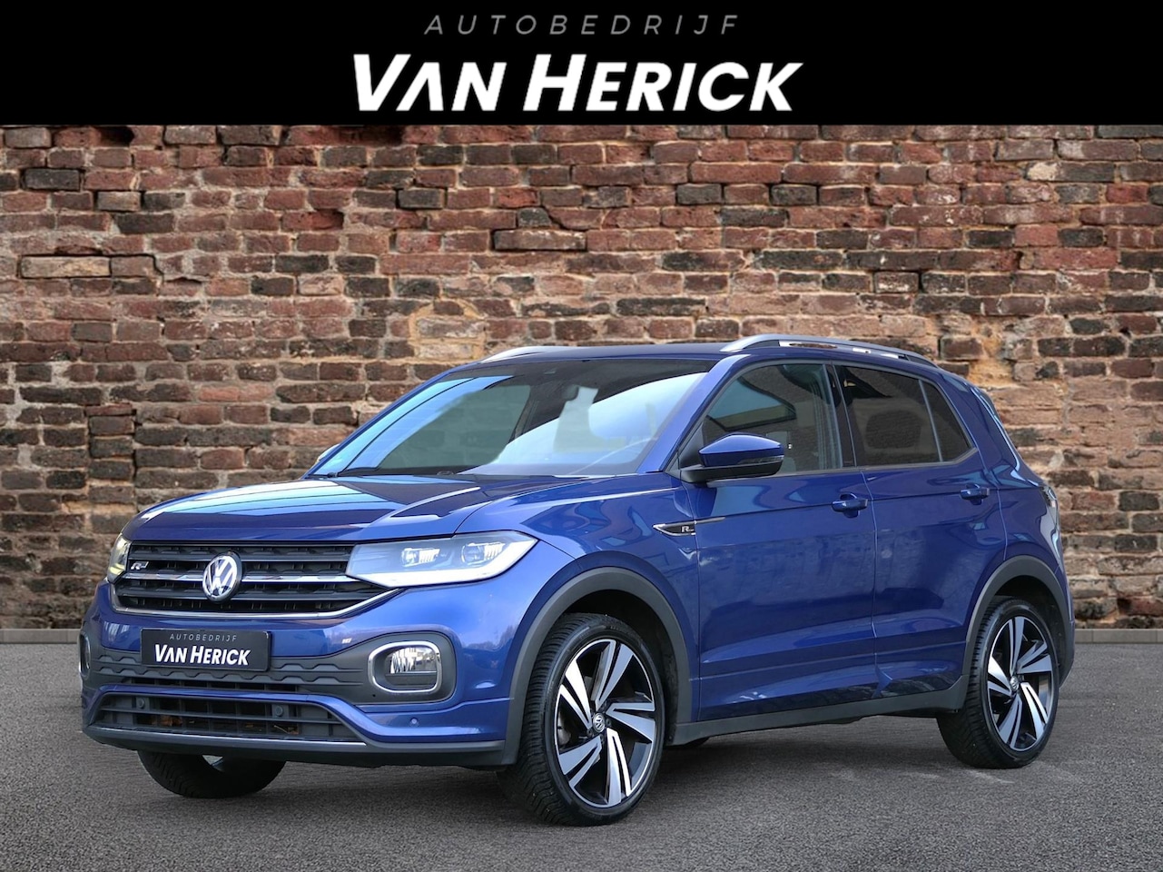 Volkswagen T-Cross - 1.0 TSI 115PK 3x R-Line Automaat | Virtual Cockpit | ACC | Nette staat - AutoWereld.nl