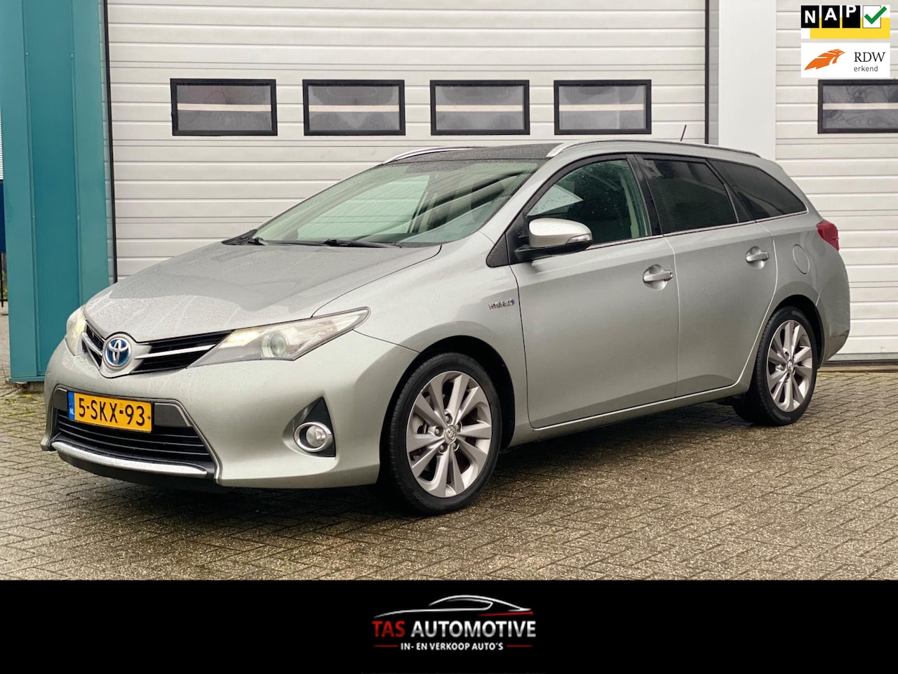 Toyota Auris Touring Sports - 1.8 Hybrid Lease 2e EIG / NAVI - AutoWereld.nl