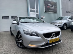 Volvo V40 - 2.0 D2 Momentum (bj 2016) FACELIFT|NAV|WEINIG KMS