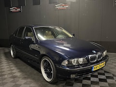 BMW 5-serie - 535i V8 | Handbak |Pano | Xenon |