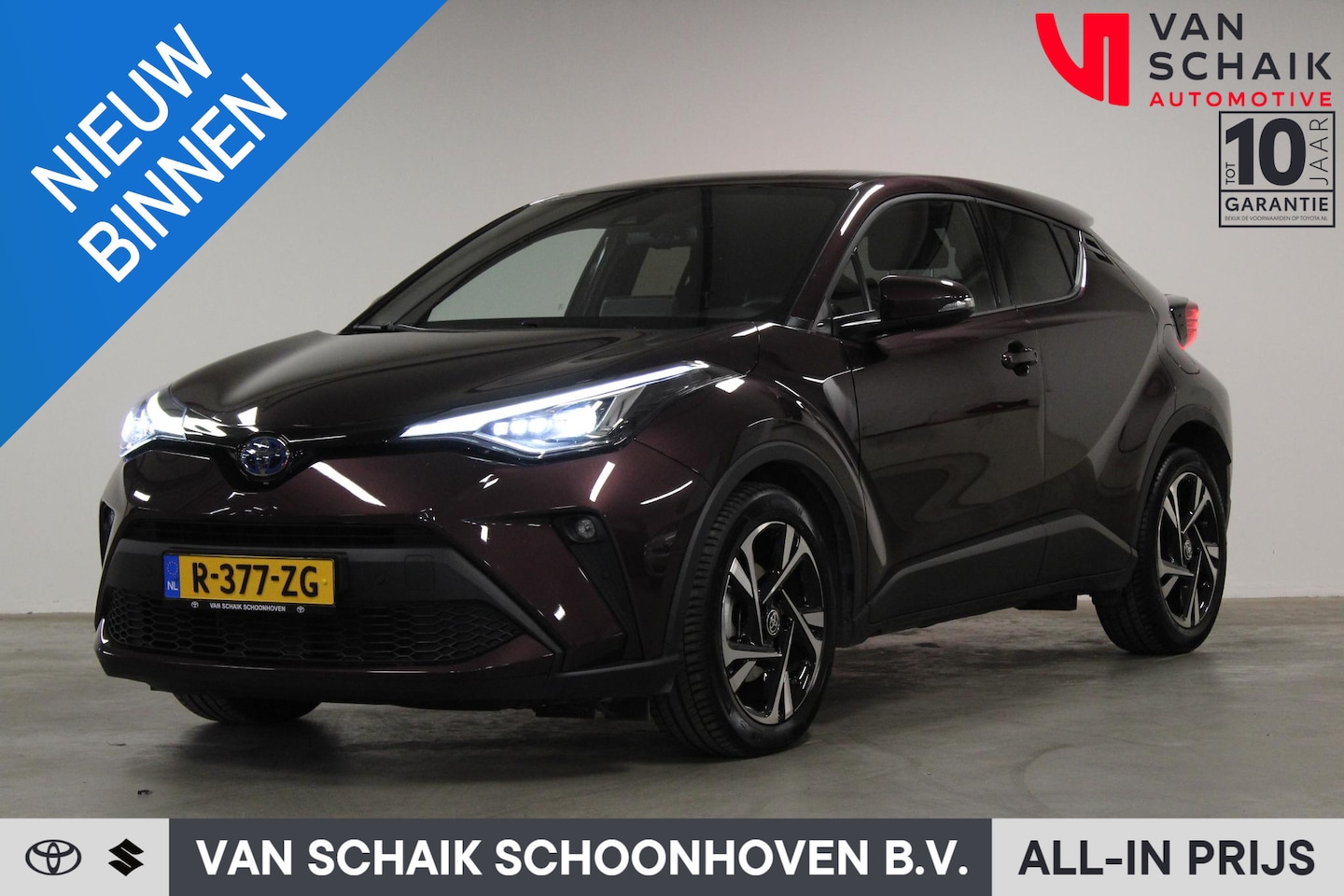 Toyota C-HR - 1.8 Hybrid Style | Deep Amesthyst metallic | NL auto | Afneembare trekhaak - AutoWereld.nl