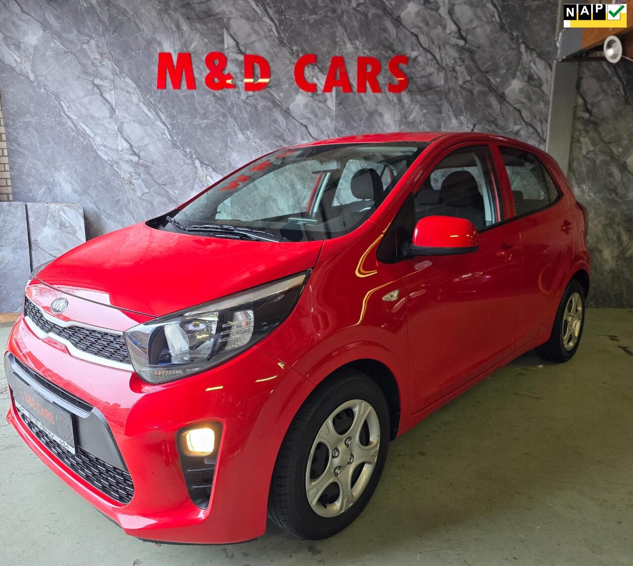 Kia Picanto - 1.2 CVVT DynamicLine AUTOMAAT AIRCO - AutoWereld.nl