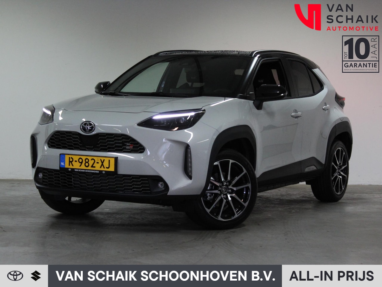 Toyota Yaris Cross - 1.5 Hybrid GR Sport | Apple Carplay/Android Auto | Interieur voorverwarmingsinstallatie | - AutoWereld.nl