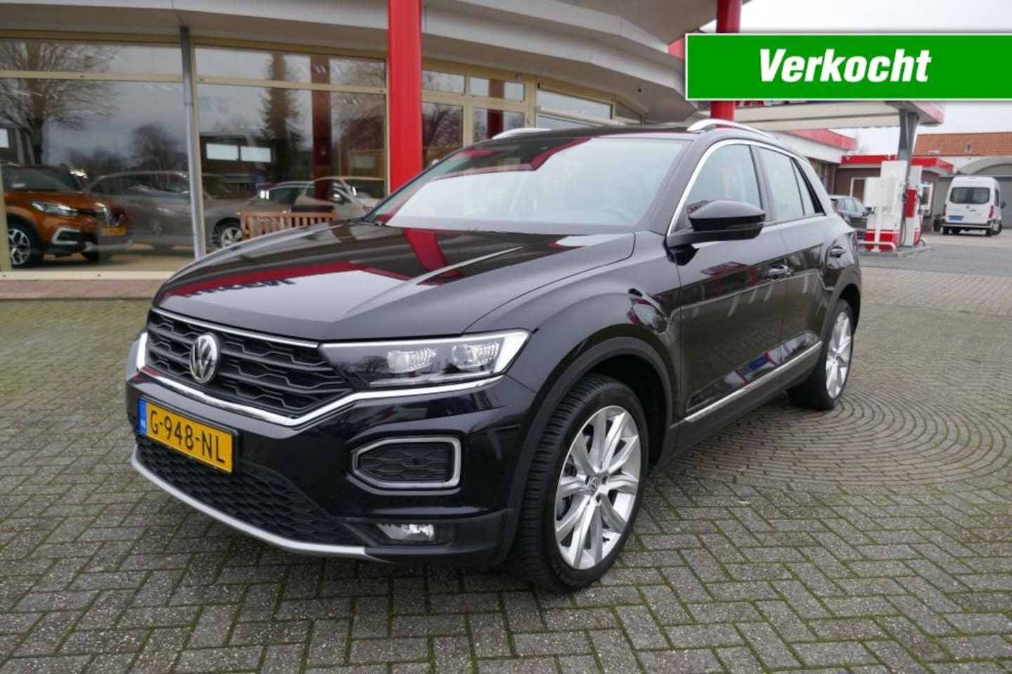 Volkswagen T-Roc - 1.5 TSI SPORT  150 PK     PANO/KANTELSCHUIFDAK - AutoWereld.nl