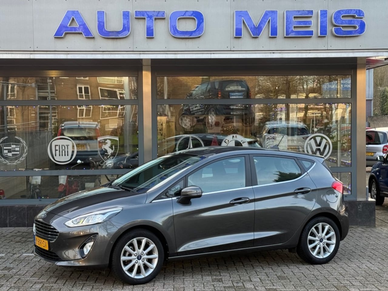 Ford Fiesta - 1.0 Ecoboost Titanium Navi Clima Cruise Stoel en stuurverw. - AutoWereld.nl