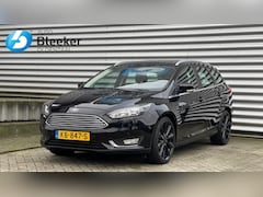 Ford Focus - 1.0 Titanium Airco Cruise Navi Parksensor v+a