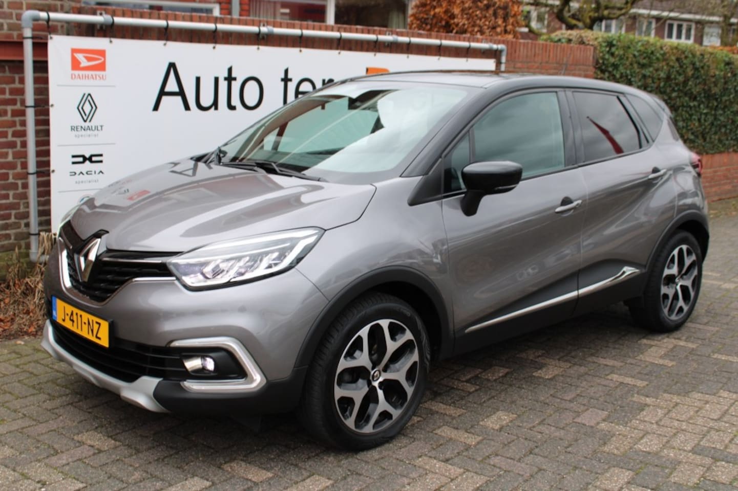 Renault Captur - TCe 90 pk Intens  o.a. trekhaak/stoelverwarming - AutoWereld.nl