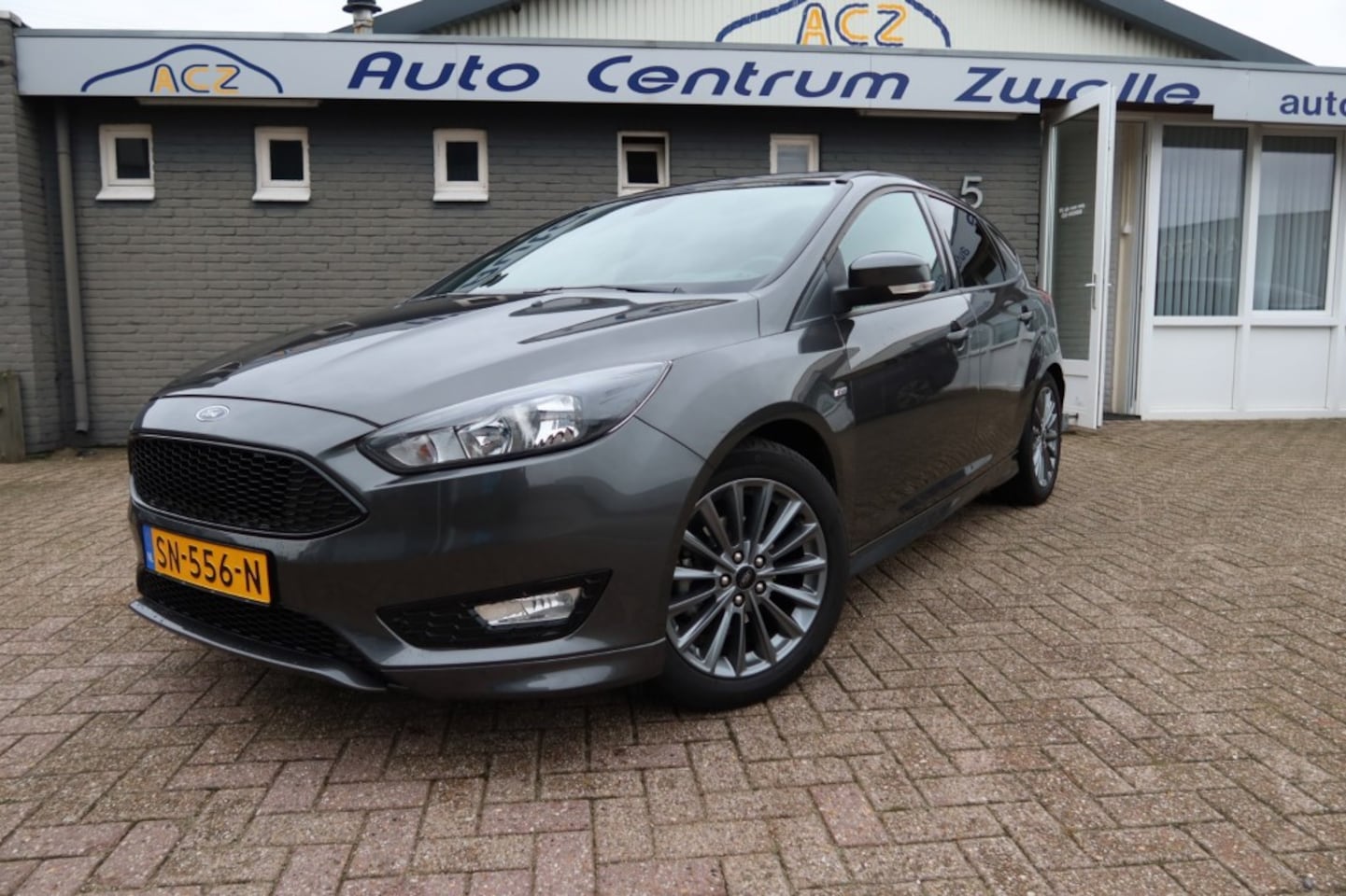 Ford Focus - 1.0 TITANIUM  ST-LINE , APPLE CARPLAY .... - AutoWereld.nl