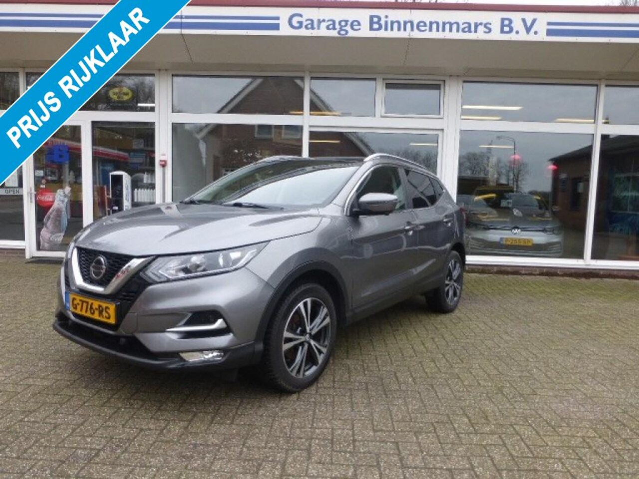 Nissan Qashqai - 1.3 DIG-T N-Connecta, Panoramadak, Lichtm, Trekhaak - AutoWereld.nl