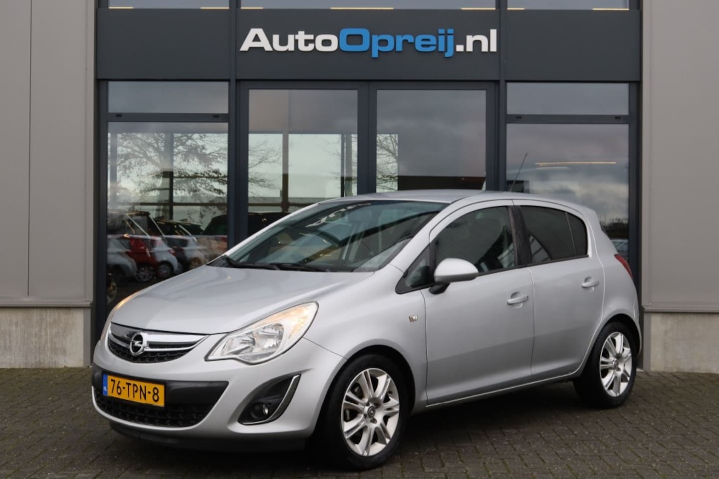 Opel Corsa - 1.4-16V Anniversaty Edition 5drs. Airco, 1e eigenaar, Dealer ond - AutoWereld.nl