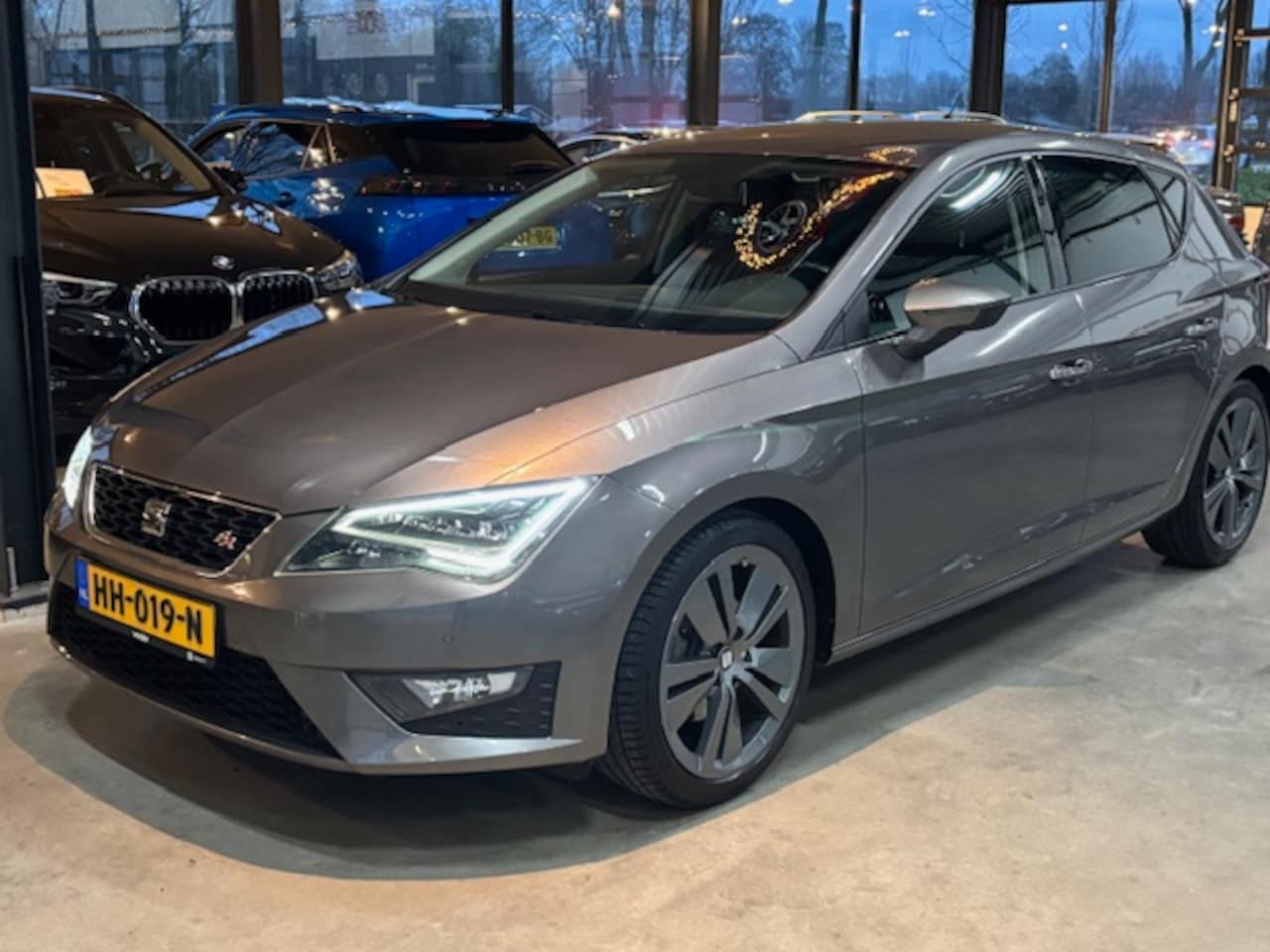 Seat Leon - 1.4 EcoTSI Fr 150PK Style Connect Fr 18inchLM/Led/Carplay - AutoWereld.nl