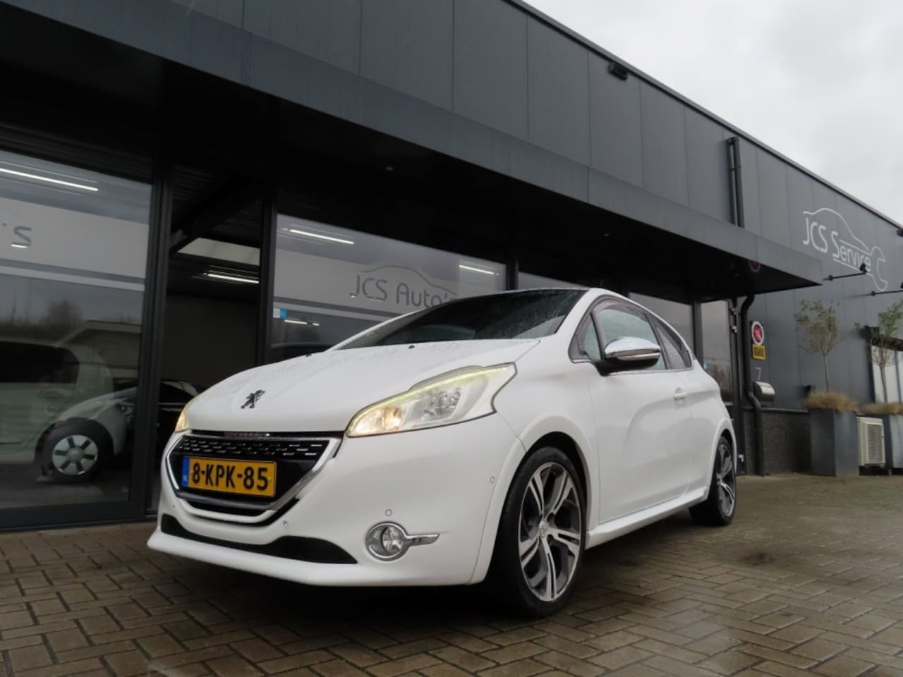 Peugeot 208 - 1.6 Turbo GTI 200 Pk Ecc Pano 2013 - AutoWereld.nl