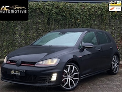 Volkswagen Golf - 2.0 TSI GTI Performance