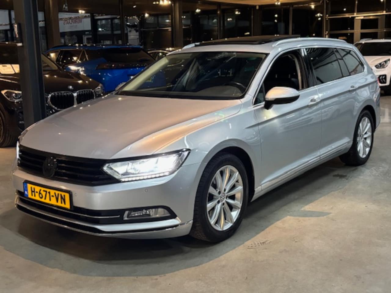 Volkswagen Passat Variant - 1.4 TSI 150p 7-DSG Connected. Series Plus - AutoWereld.nl