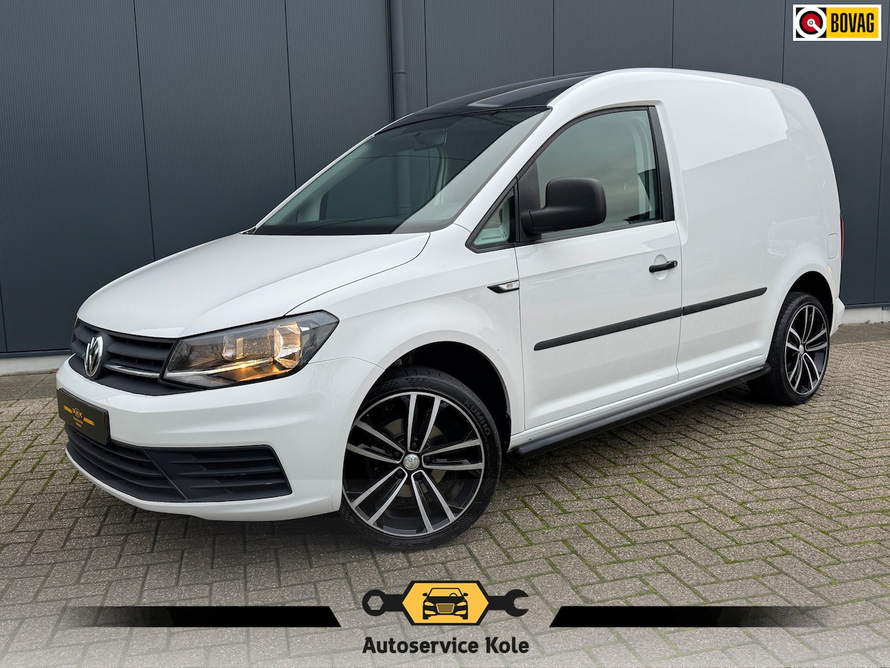 Volkswagen Caddy - 2.0 TDI L1H1 BMT * Lichtmetaal * Sidebars * Apple Car Play * - AutoWereld.nl