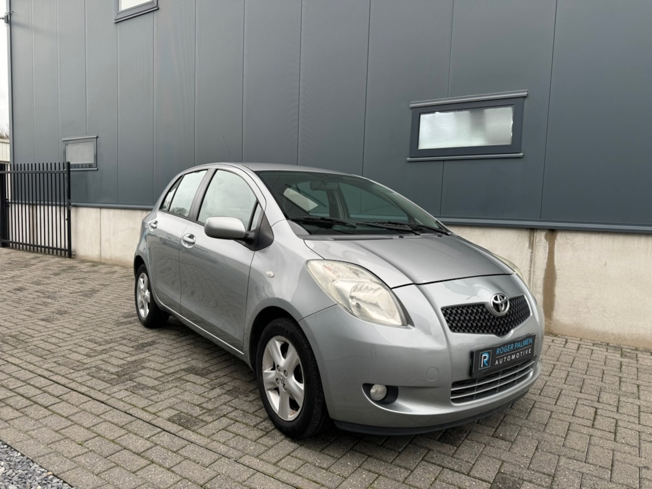 Toyota Yaris - 1.3 VVTi Luna MMT 1.3 VVTi Luna MMT - AutoWereld.nl