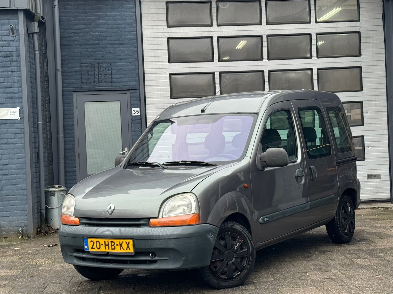 Renault Kangoo - 1.4 Expression | Elek-Pakket | Airco - AutoWereld.nl