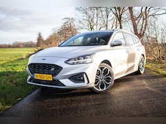 Ford Focus Wagon - 1.0 EcoBoost ST Line Business | 18'' | Trekhaak