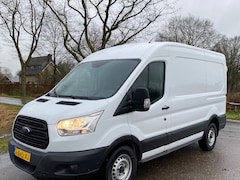 Ford Transit - 350 2.2 TDCI L2H2 Ambiente