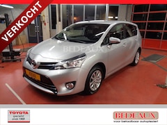 Toyota Verso - 1.8 VVTI 5P Dynamic Edition bij specialist