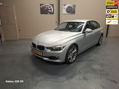 BMW 3-serie - 320i Executive