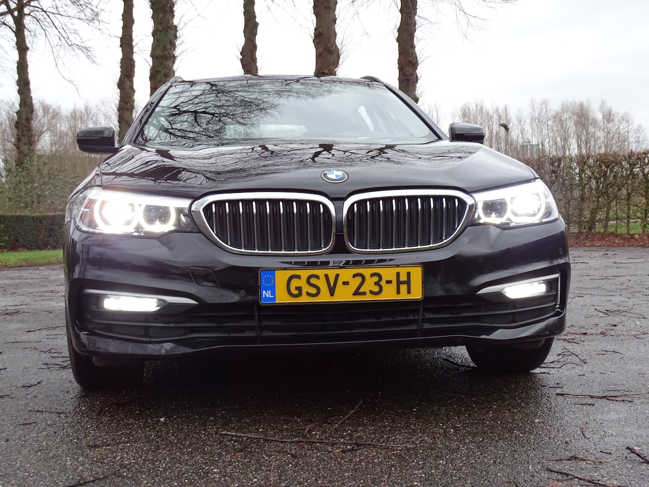 BMW 5-serie Touring - 530i xDrive Executive Edition Panoramadak 4x4 252 pk! - AutoWereld.nl