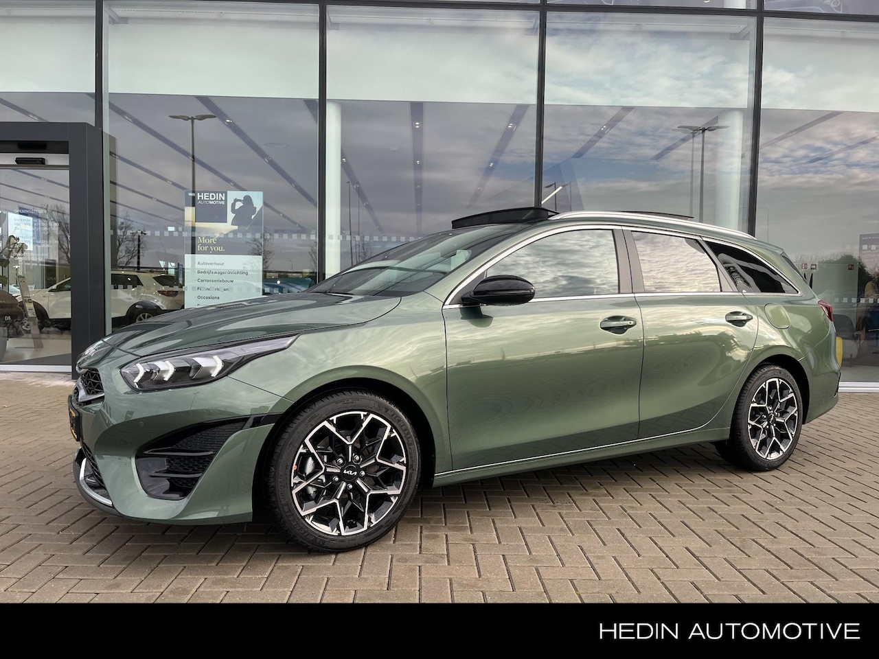 Kia Cee'd Sportswagon - Ceed 1.5 T-GDi 140PK GT-Line Automaat | Panoramadak | Navigatie | LMV 17inch | Bel ons voo - AutoWereld.nl