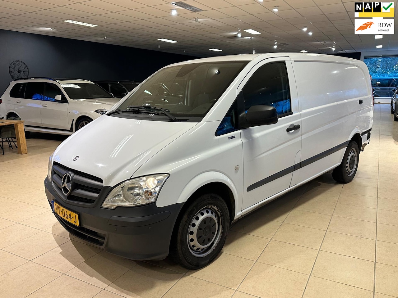 Mercedes-Benz Vito - 116 CDI 320 Lang Cruise Control Stoelvw. Trekhaak - AutoWereld.nl