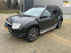 Dacia Duster - 1.6 Lauréate 2WD Airco DAB+ Trekhaak