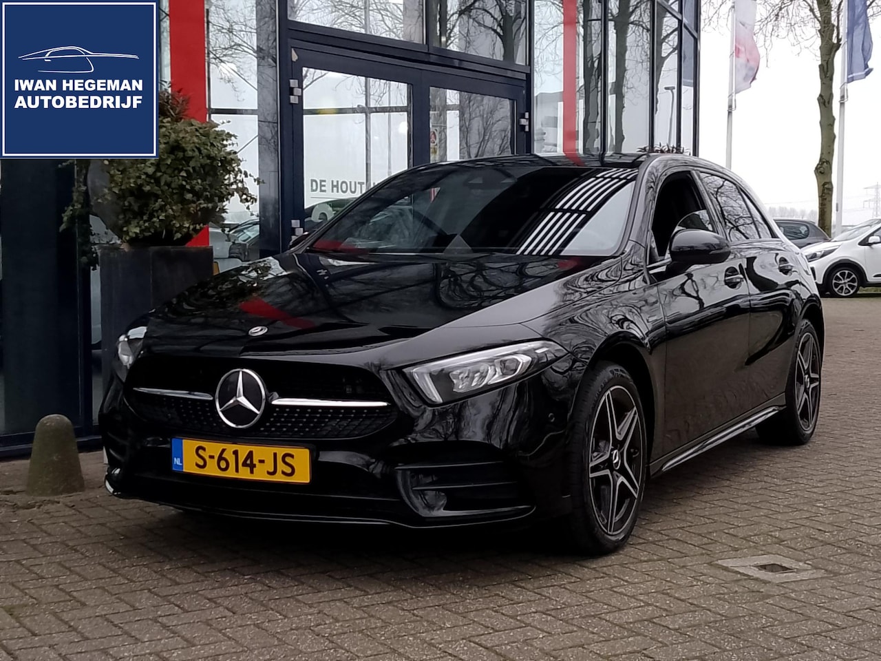 Mercedes-Benz A-klasse - 250 e Business Solution AMG Limited | Navi | ECC | PDC + Camera | Cruise Control | LM Velg - AutoWereld.nl