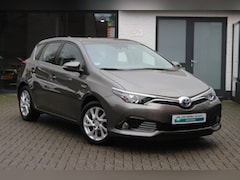 Toyota Auris Touring Sports - 1.8 Hybrid Dynamic