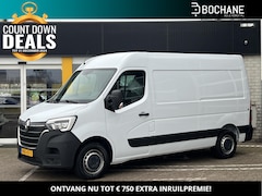 Renault Master - 2.3 dCi 135 T33 L2H2 Comfort | Trekhaak | Navigatie | Betimmering