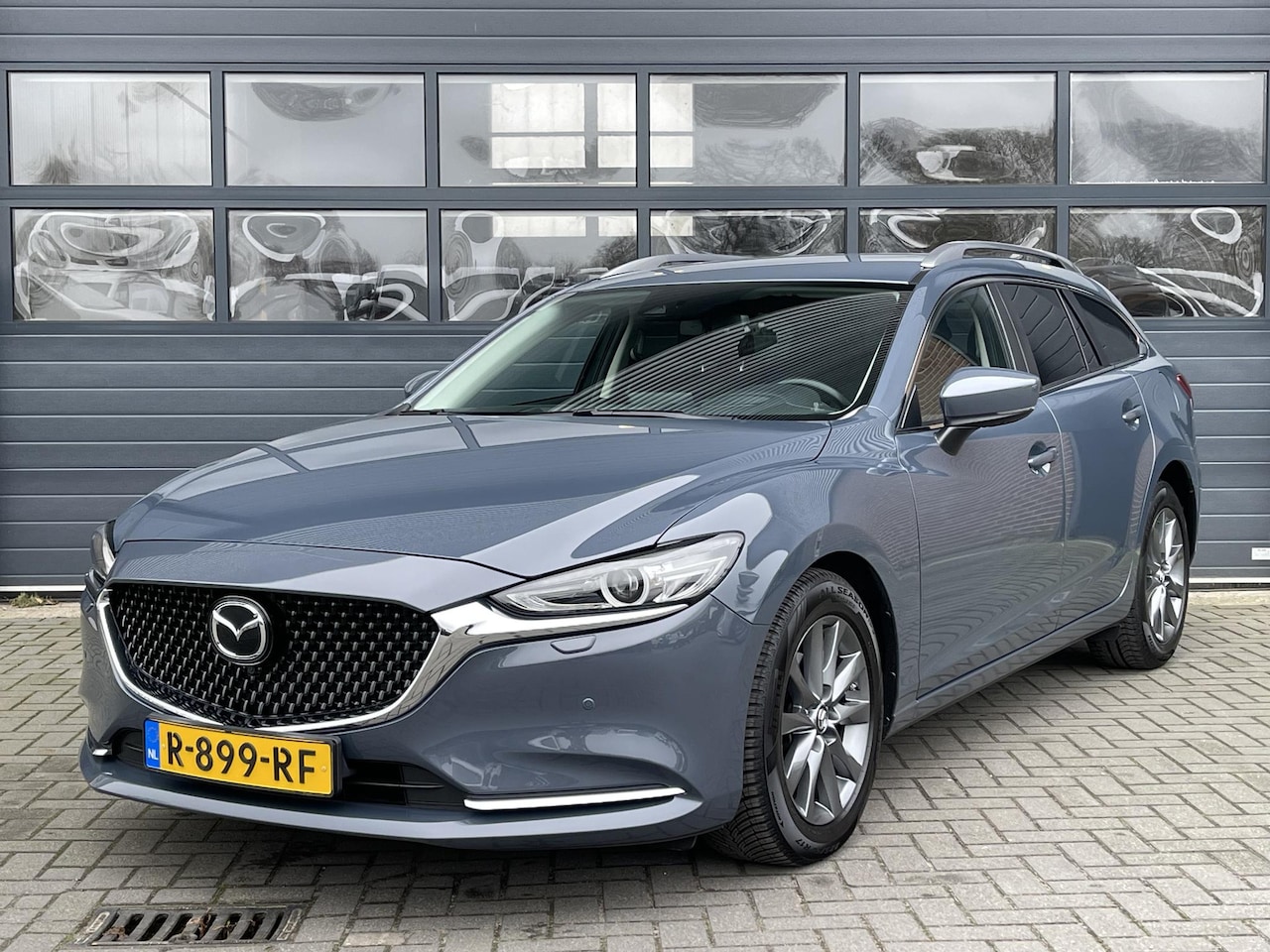 Mazda 6 Sportbreak - 2.0 SKYACTIVE-G 165 BUSINESS I TREKHAAK I APPLE/ANDROID I PARKEERCAMERA I STOELVERWARMING - AutoWereld.nl