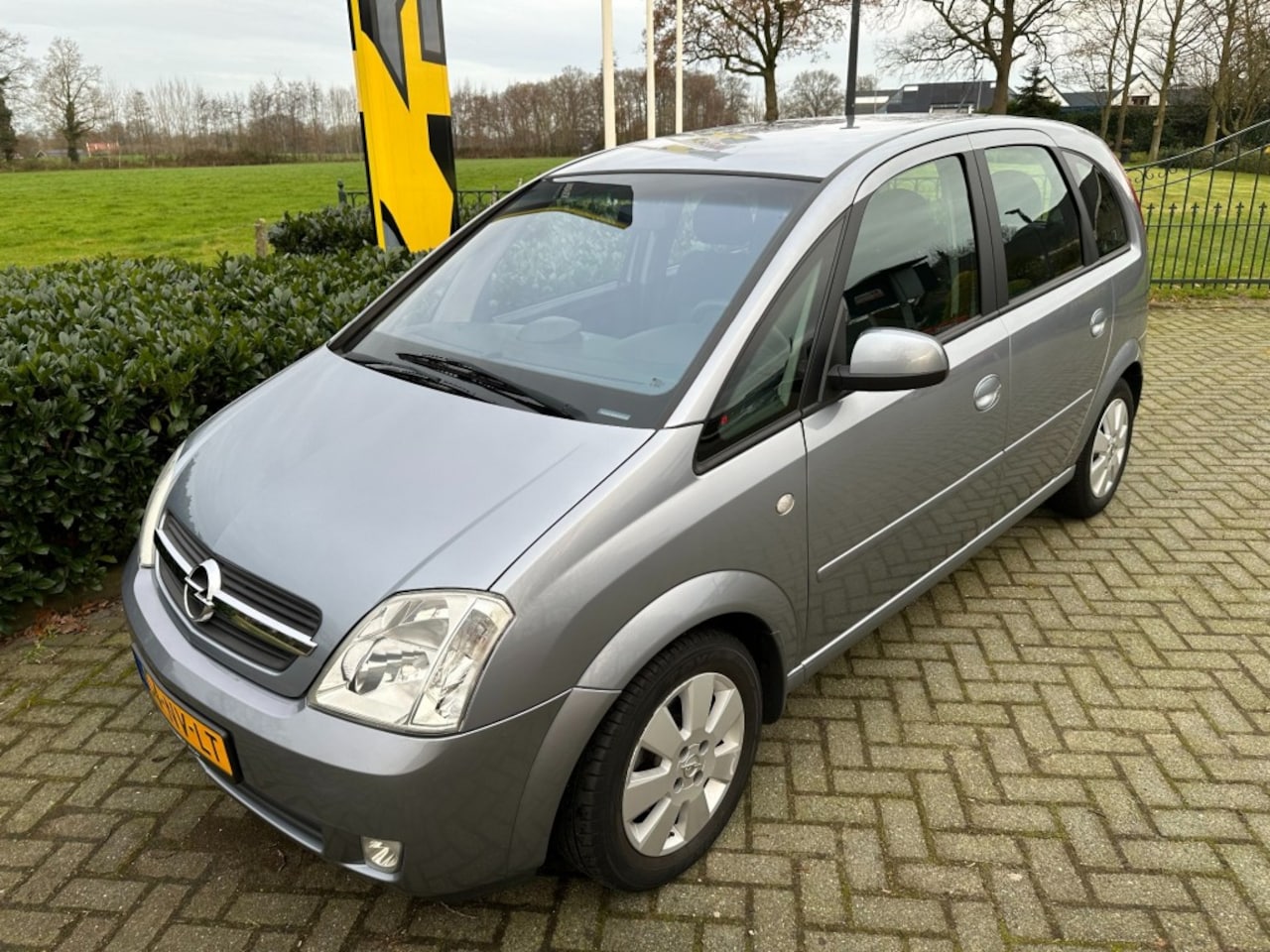 Opel Meriva - 1.616V Cosmo Automaat ECC / Cruise 63000 km - AutoWereld.nl