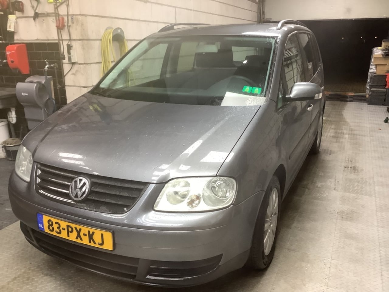 Volkswagen Touran - 1.6-16V FSI TURIJN super conditie - AutoWereld.nl