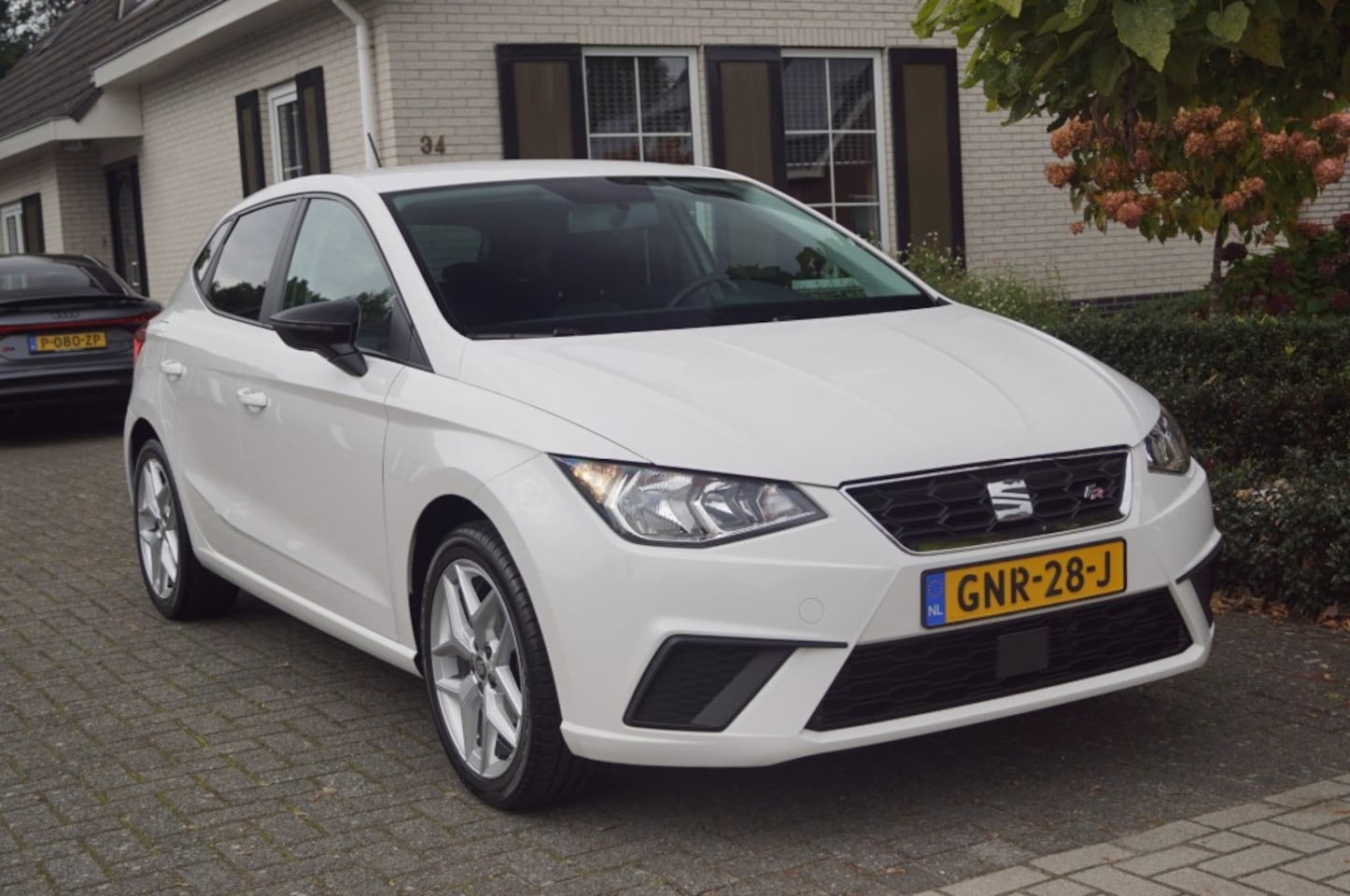 Seat Ibiza - FR 1.0 5-Drs. Airco / DAB+ / Bluetooth / 17 inch - AutoWereld.nl