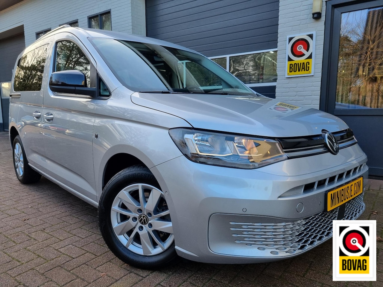 Volkswagen Caddy - 1.5 TSI NAVI / WINTERPAKKET / APP CONNECT - AutoWereld.nl