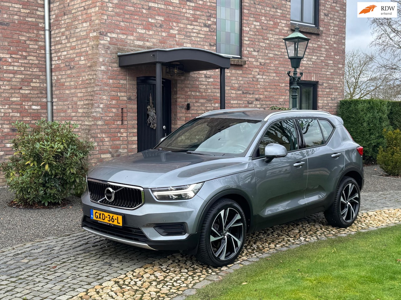 Volvo XC40 - 2.0 T5 AWD AUT 250pk Leder 20inch Harman kardon - AutoWereld.nl