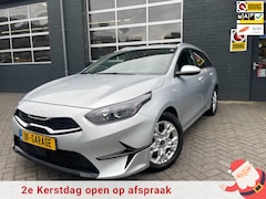 Kia Cee'd Sportswagon - Ceed 1.0 T-GDi DynamicLine NIEUWE TYPE Apple Carplay, Stoel/Stuurverw, Cruise, Camera