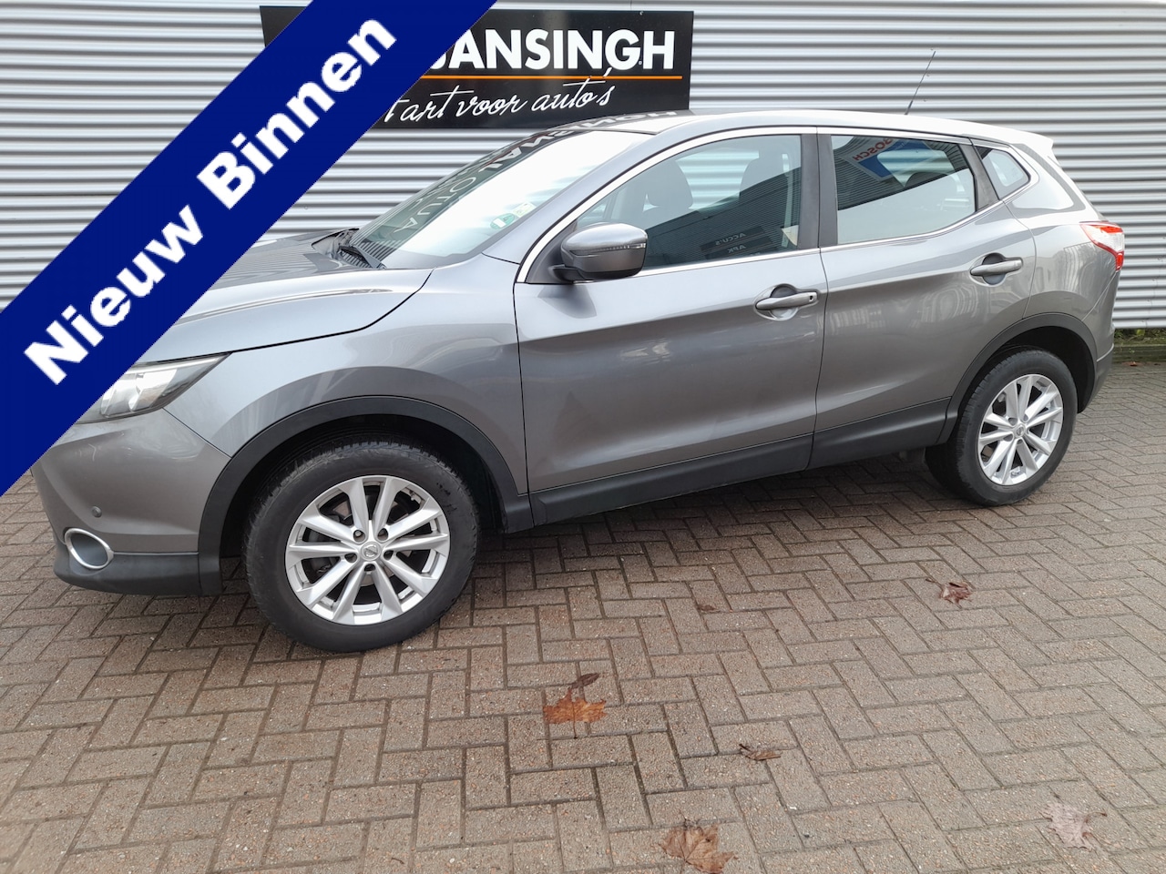 Nissan Qashqai - 1.2 Acenta | Clima | Cruise control | Trekhaak | PDC | Navigatie | Lm Velgen | RIJKLAARPRI - AutoWereld.nl