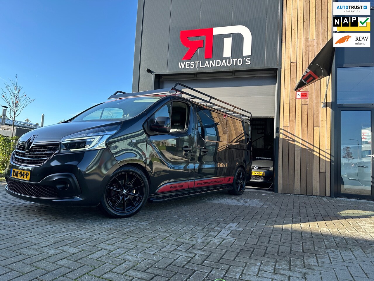 Renault Trafic - 2.0 dCi 170 T29/ L2H1/autom/2 deuren/1eign/dubbele luxe cabin/lNavi/leer/NAP/NL -auto/LM-v - AutoWereld.nl