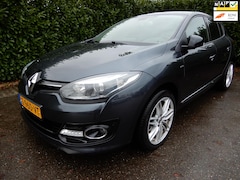 Renault Mégane - 1.2 TCe Bose. 5-deurs Automaat. Origineel Nederlandse auto met NAP