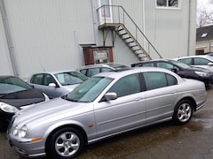 Jaguar S-type - 3.0 V6 Executive