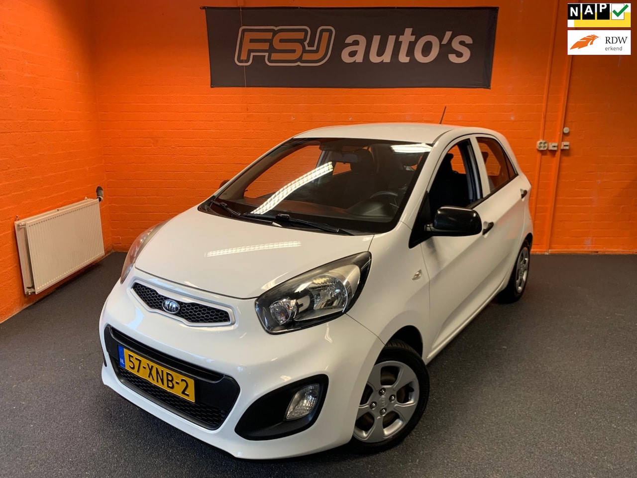 Kia Picanto - 1.0 CVVT / 5 DEURS / AIRCO / APK 31-10-2025!! - AutoWereld.nl