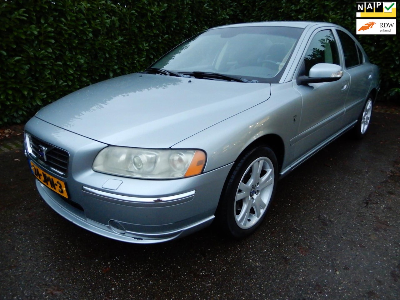 Volvo S60 - 2.4 Drivers Edition 2.4 Drivers Edition - AutoWereld.nl