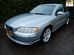 Volvo S60 - 2.4 Drivers Edition