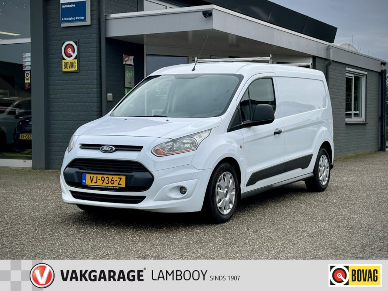 Ford Transit Connect - 1.6 TDCI 95PK L2 Trend 3 persoons Trekhaak 2e eigenaar - AutoWereld.nl